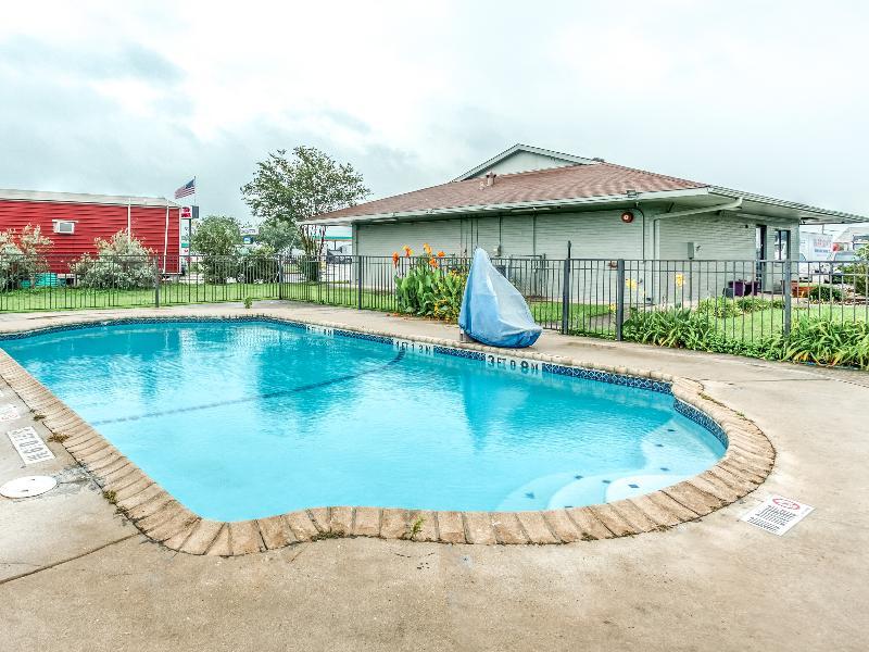 Oyo East San Antonio